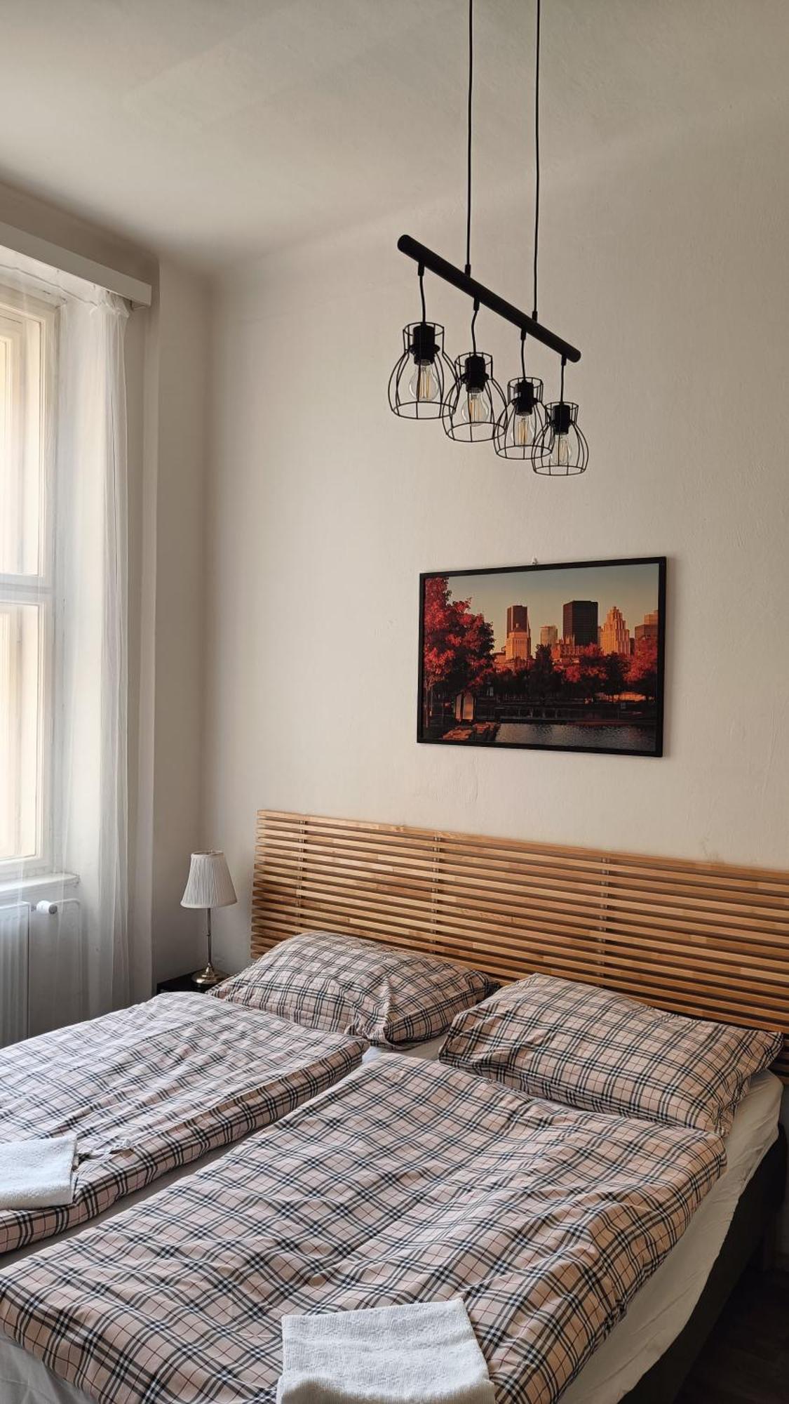 A Plus Hostel - Centrum Прага Екстериор снимка