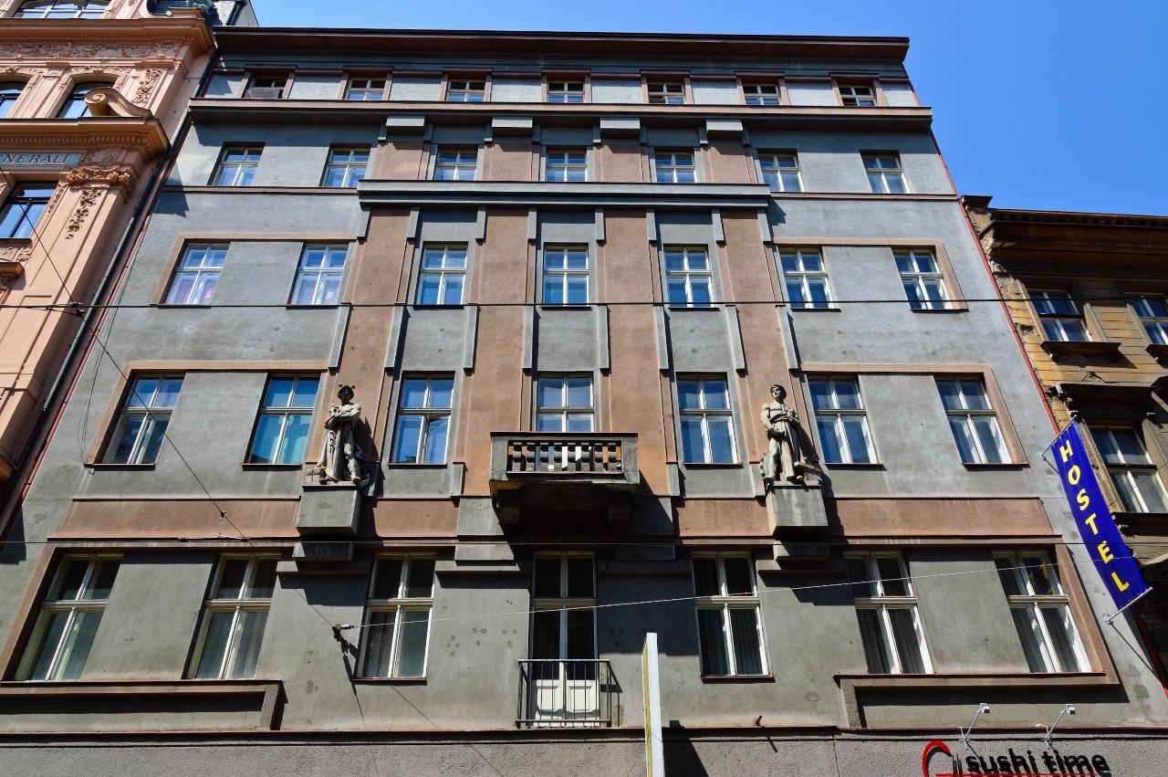 A Plus Hostel - Centrum Прага Екстериор снимка